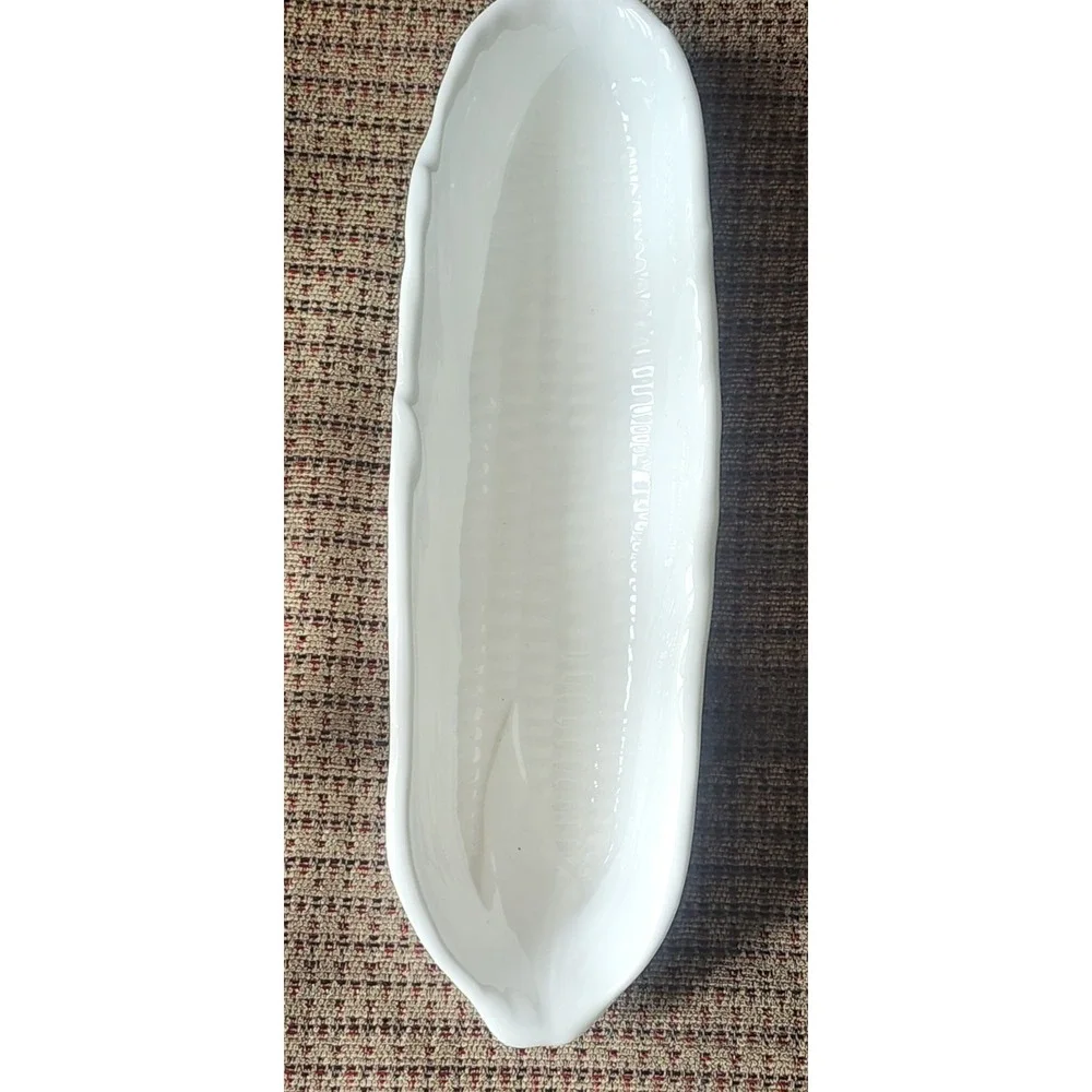 Set of 4 Vintage Lillian Vernon White Ceramic Corn On The Cob Dish Holders 9